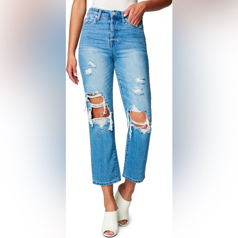 NWT BLANK Nyc Baxter Destroyed Ribcage High
Waist Jeans. Size 29